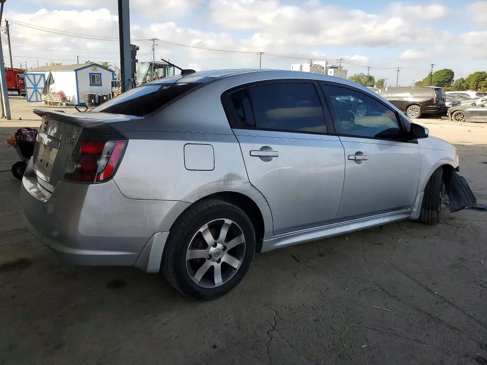2012 NISSAN SENTRA 2.0  