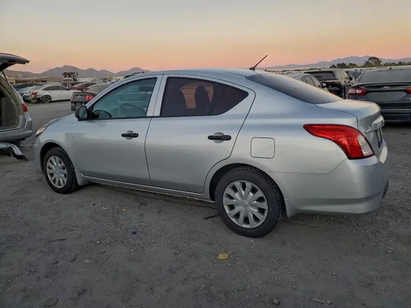 2015 NISSAN VERSA S  