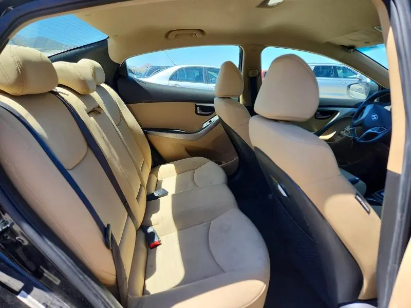 2012 HYUNDAI ELANTRA GLS  