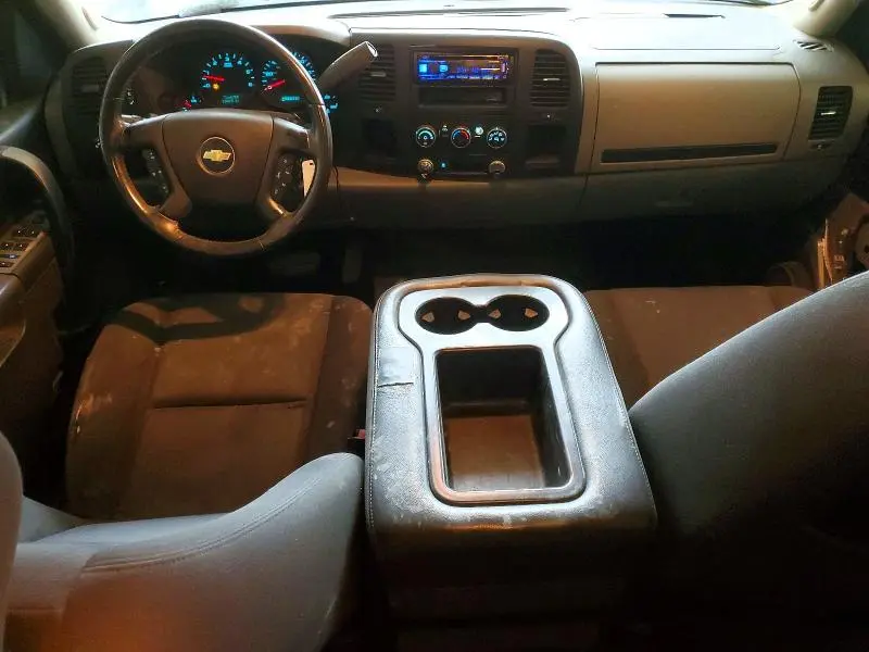 2011 CHEVROLET SILVERADO K1500 LS  