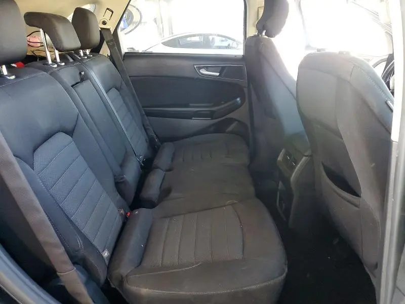 2016 FORD EDGE SE  