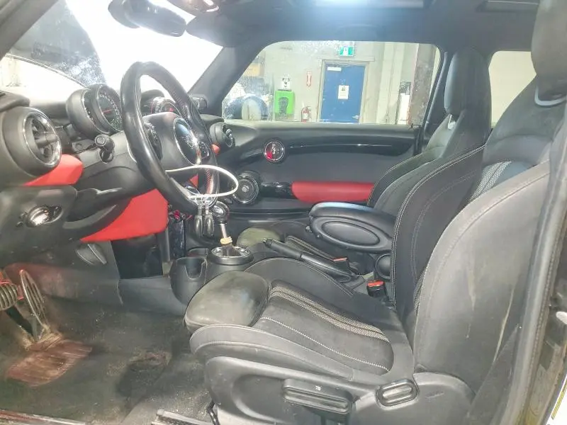 2019 MINI COOPER   