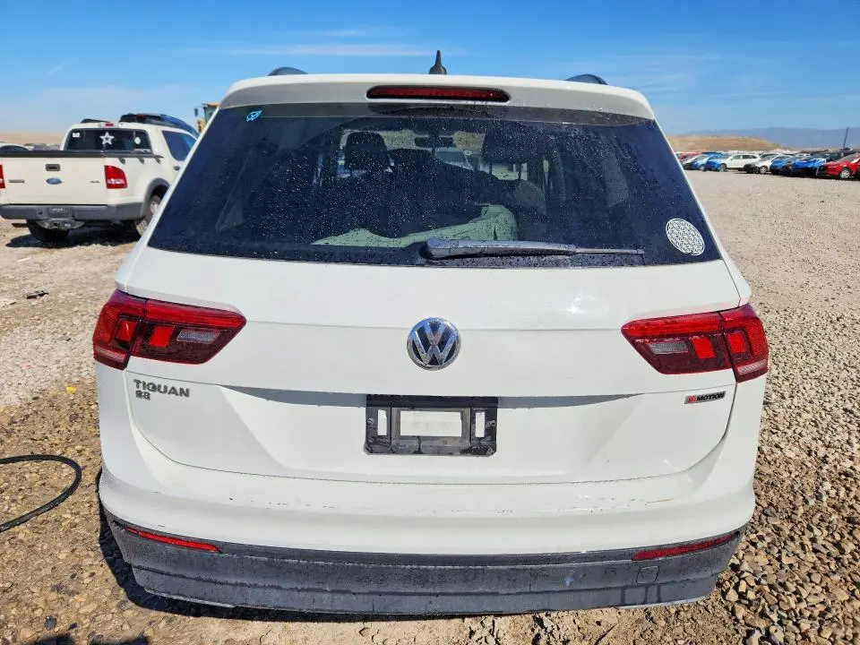 2019 VOLKSWAGEN TIGUAN SE  