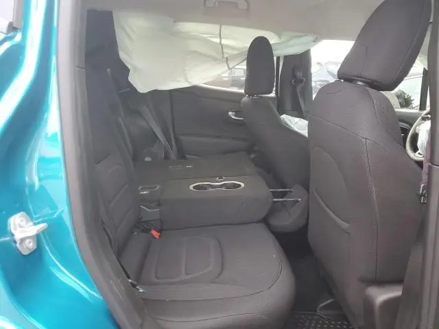 2022 JEEP RENEGADE LATITUDE  
