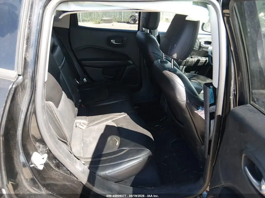 2018 JEEP COMPASS LATITUDE FWD