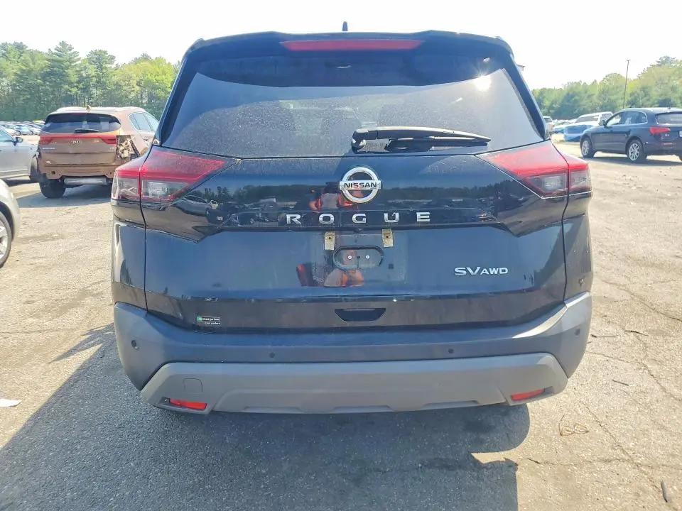 2021 NISSAN ROGUE SV  