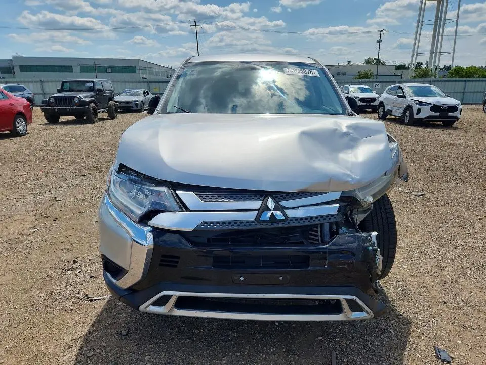 2019 MITSUBISHI OUTLANDER ES  