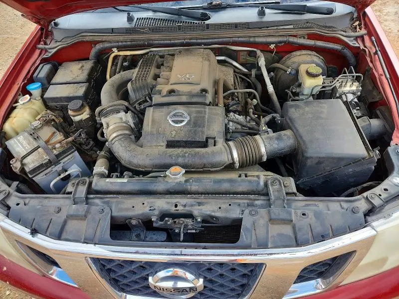 2014 NISSAN FRONTIER S  