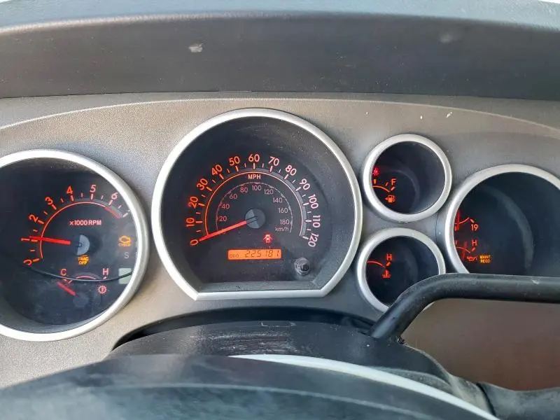 2013 TOYOTA TUNDRA DOUBLE CAB SR5  