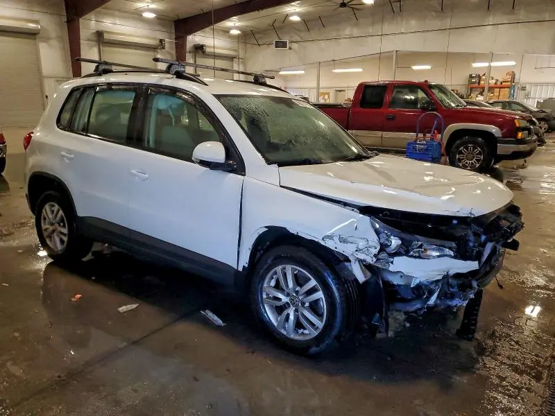 2017 VOLKSWAGEN TIGUAN S  