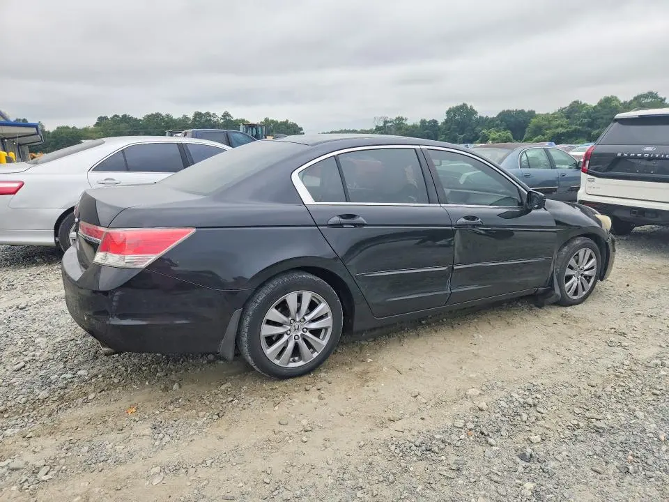 2011 HONDA ACCORD EXL  