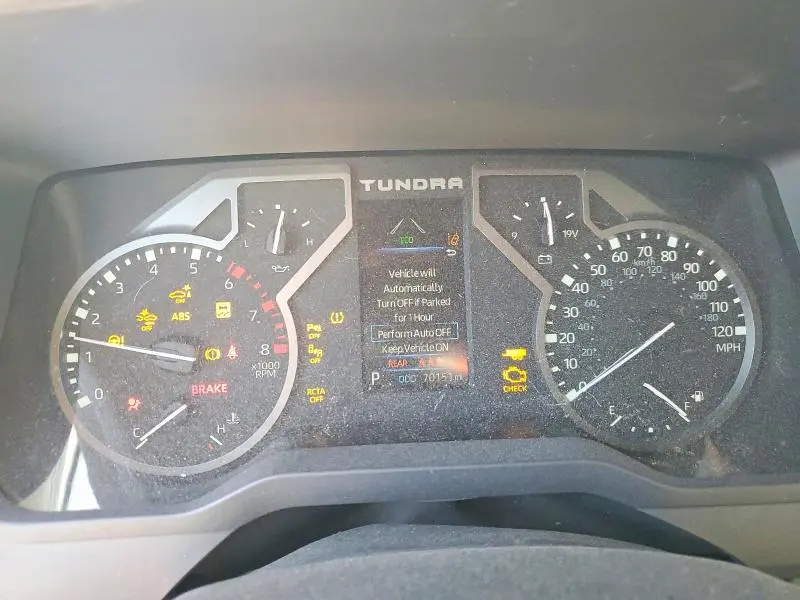 2022 TOYOTA TUNDRA SR5  