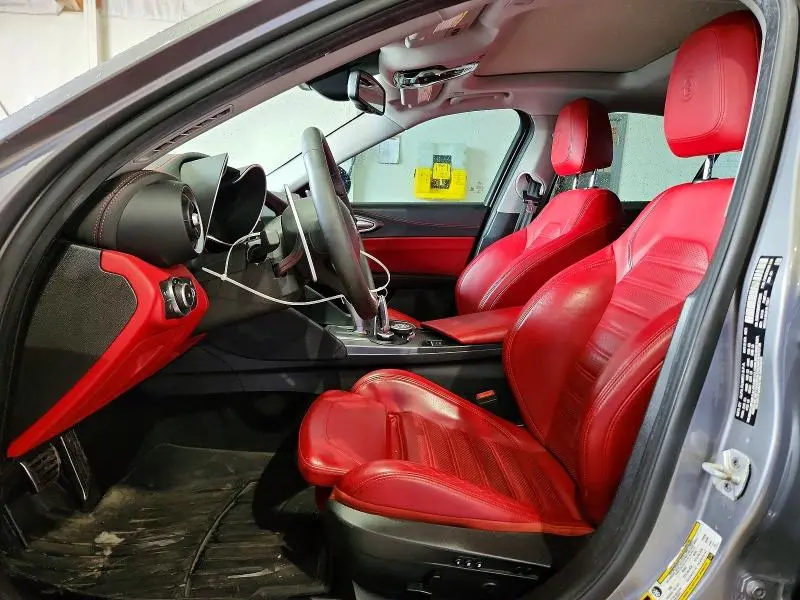 2019 ALFA ROMEO GIULIA TI  