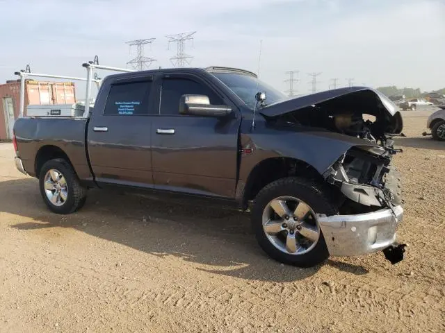 2016 RAM 1500 SLT  