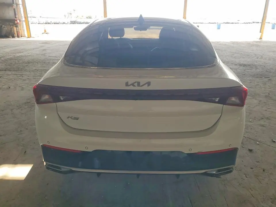 2022 KIA K5 EX  
