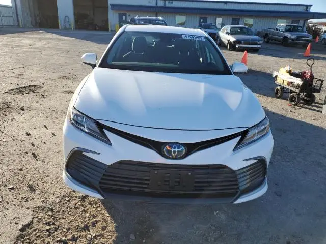 2021 TOYOTA CAMRY LE  