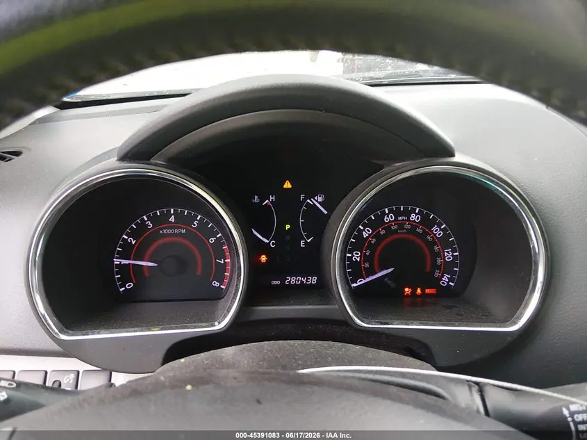 2013 TOYOTA HIGHLANDER SE V6