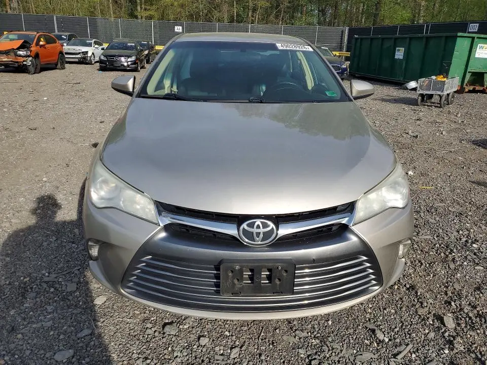 2017 TOYOTA CAMRY LE  