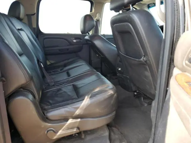 2013 CHEVROLET SUBURBAN K1500 LT  