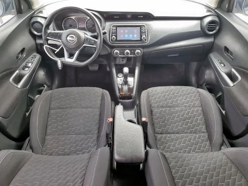 2022 NISSAN KICKS S  