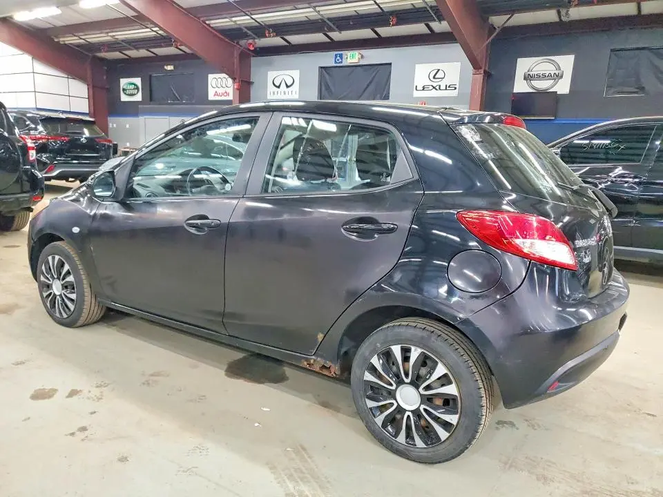 2013 MAZDA MAZDA2   