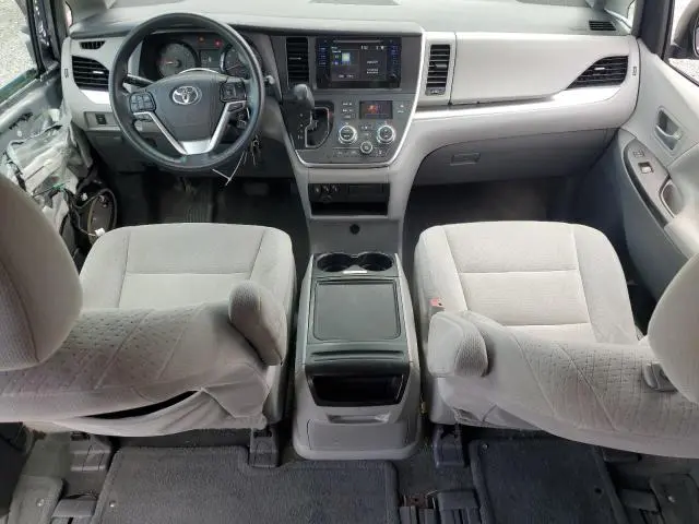 2015 TOYOTA SIENNA LE  