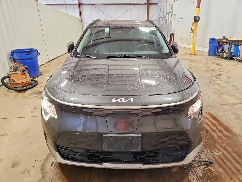 2023 KIA NIRO WIND  
