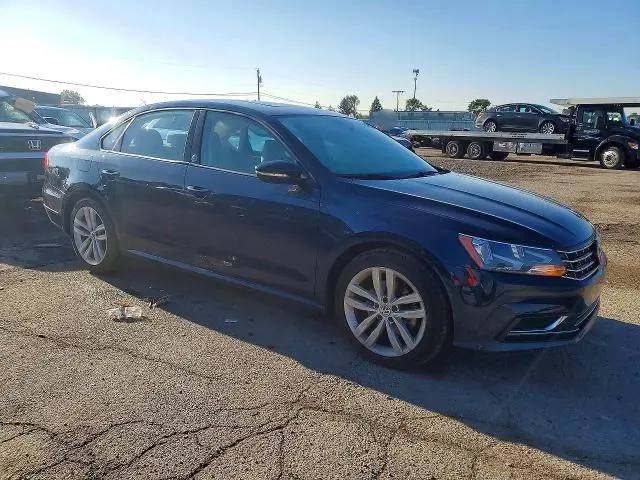 2019 VOLKSWAGEN PASSAT WOLFSBURG  