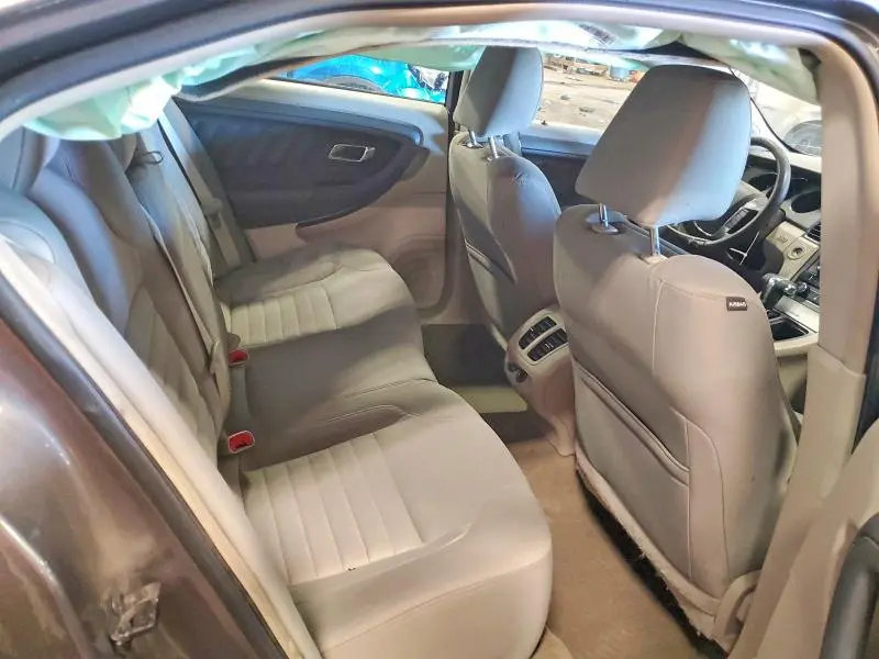 2012 FORD TAURUS SE  
