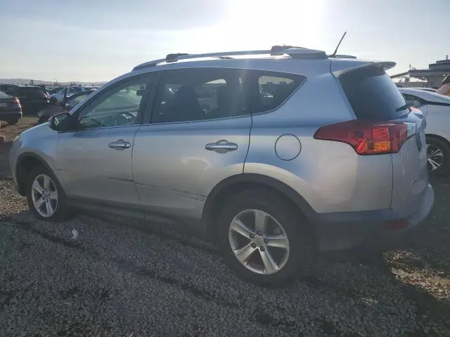 2014 TOYOTA RAV4 XLE  