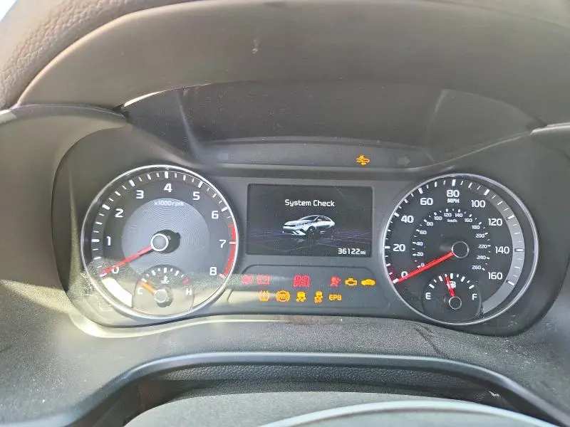 2023 KIA FORTE GT LINE  