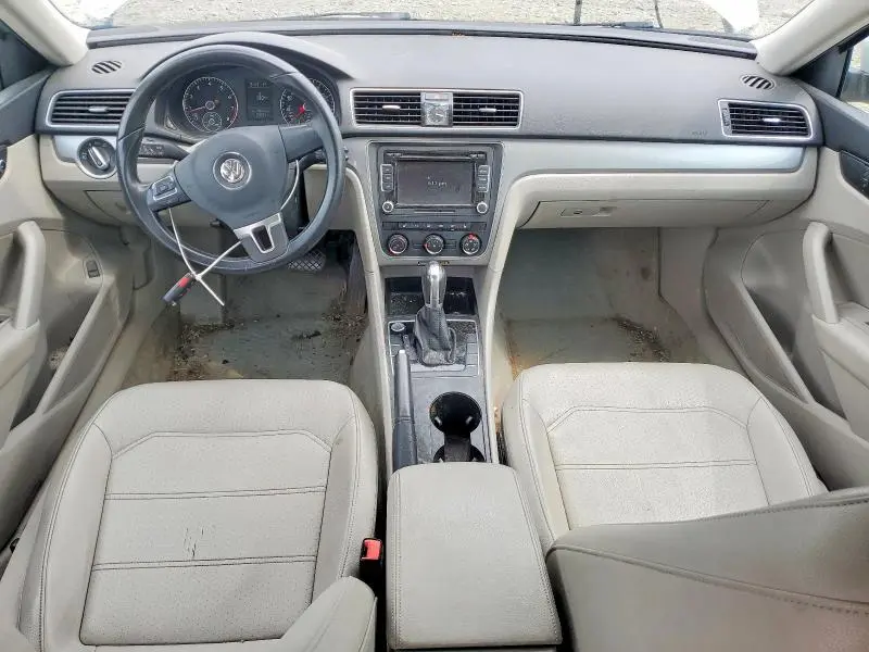 2015 VOLKSWAGEN PASSAT S  