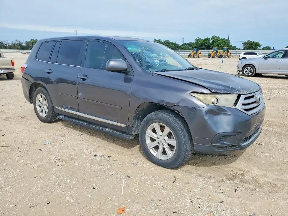 2012 TOYOTA HIGHLANDER BASE  