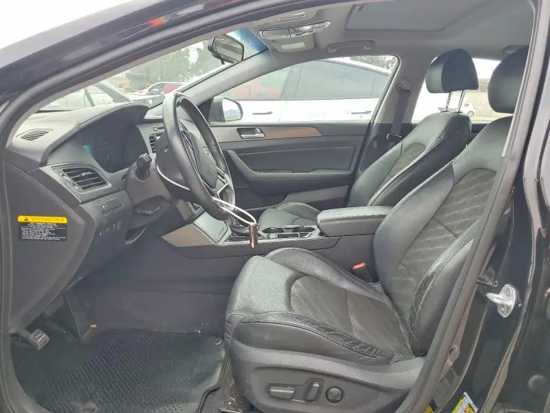 2016 HYUNDAI SONATA SPORT  