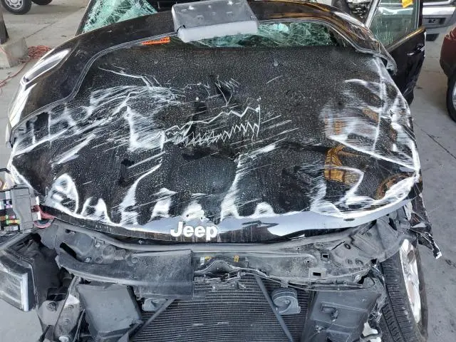 2022 JEEP GRAND CHEROKEE LAREDO E  