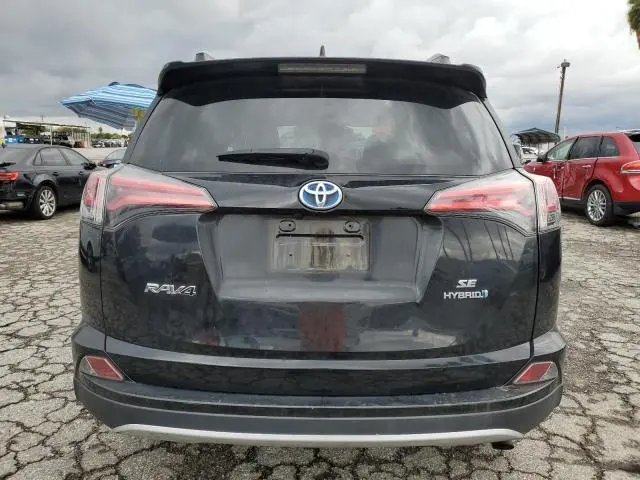 2018 TOYOTA RAV4 HV SE  