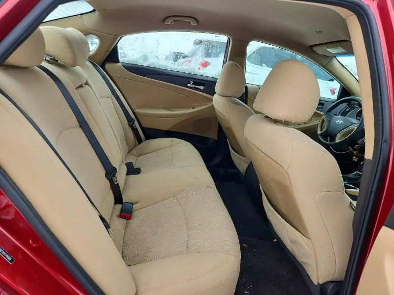 2013 HYUNDAI SONATA GLS  