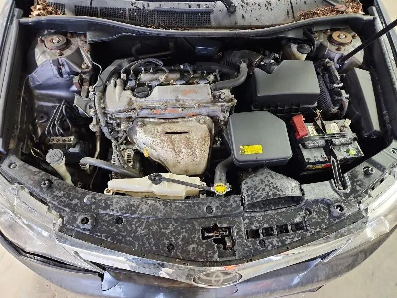 2012 TOYOTA CAMRY XLE  