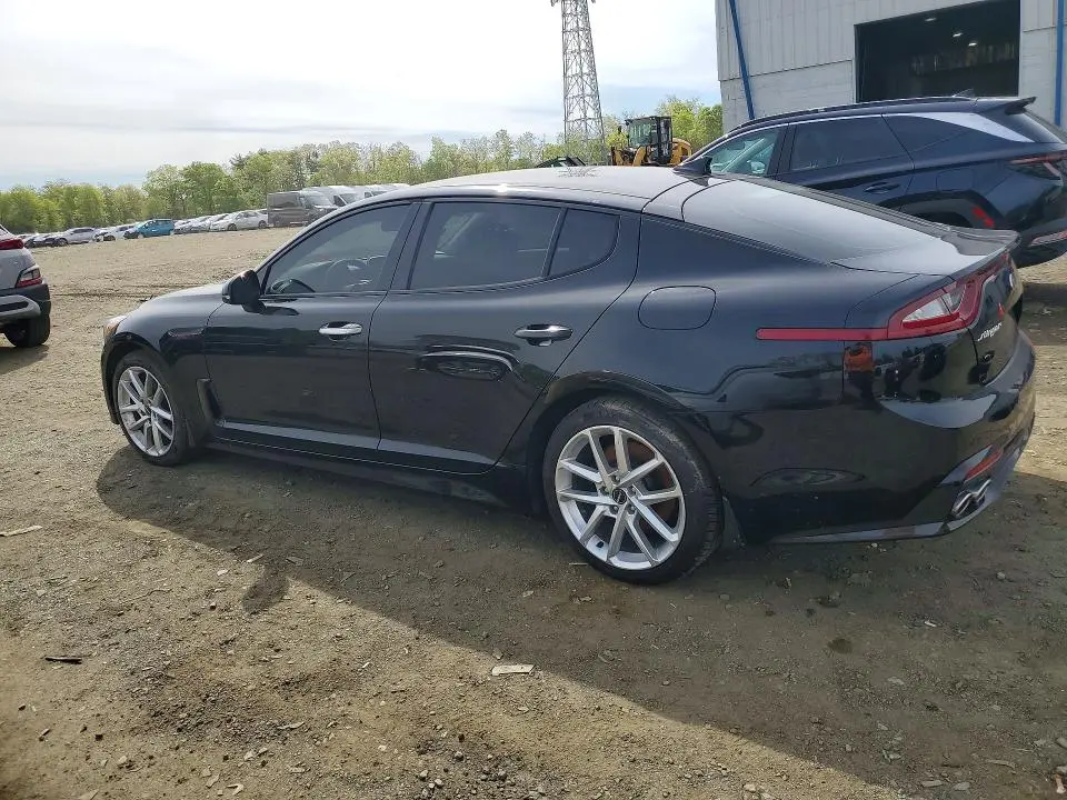 2018 KIA STINGER BASE  