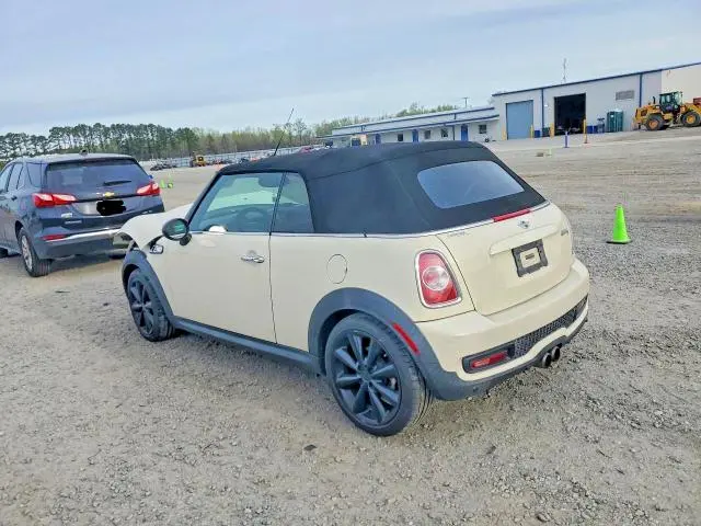 2015 MINI COOPER S  