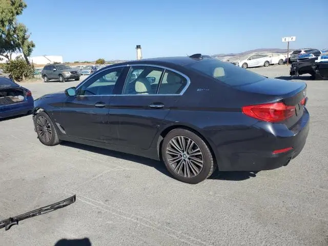 2018 BMW 530E   
