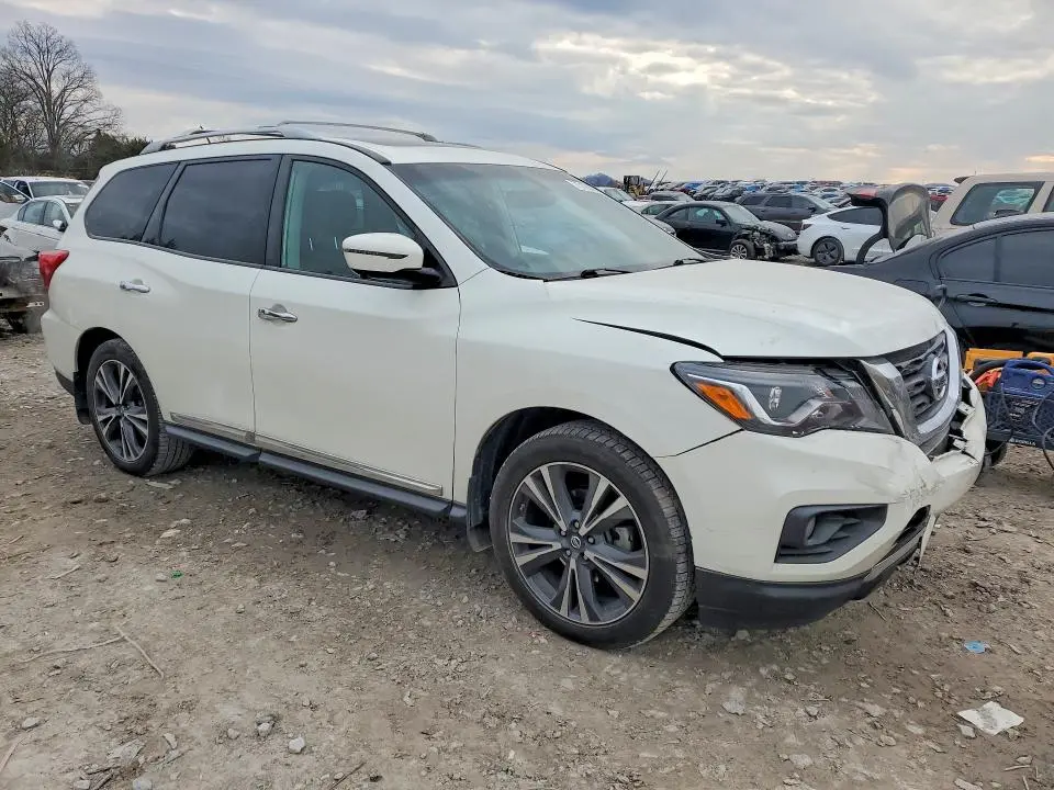2017 NISSAN PATHFINDER S  