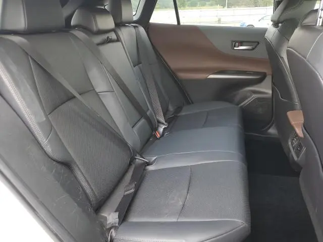 2021 TOYOTA VENZA LE  