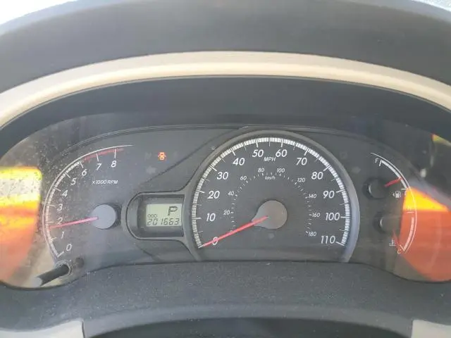 2011 TOYOTA SIENNA BASE  