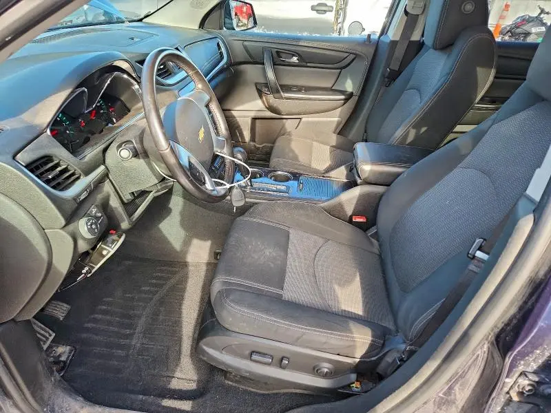 2017 CHEVROLET TRAVERSE LT  