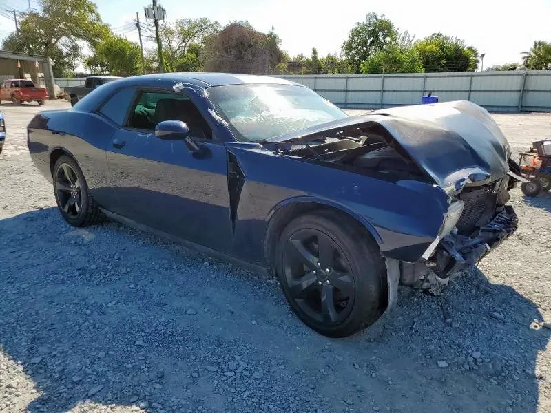 2013 DODGE CHALLENGER SXT  