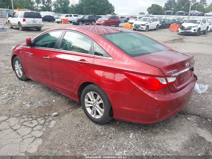 2013 HYUNDAI SONATA GLS