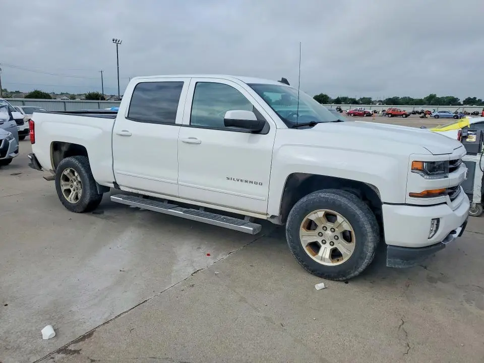 2017 CHEVROLET SILVERADO K1500 LT  