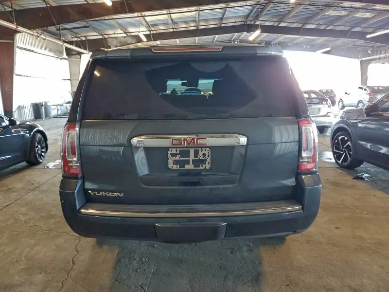 2019 GMC YUKON DENALI  
