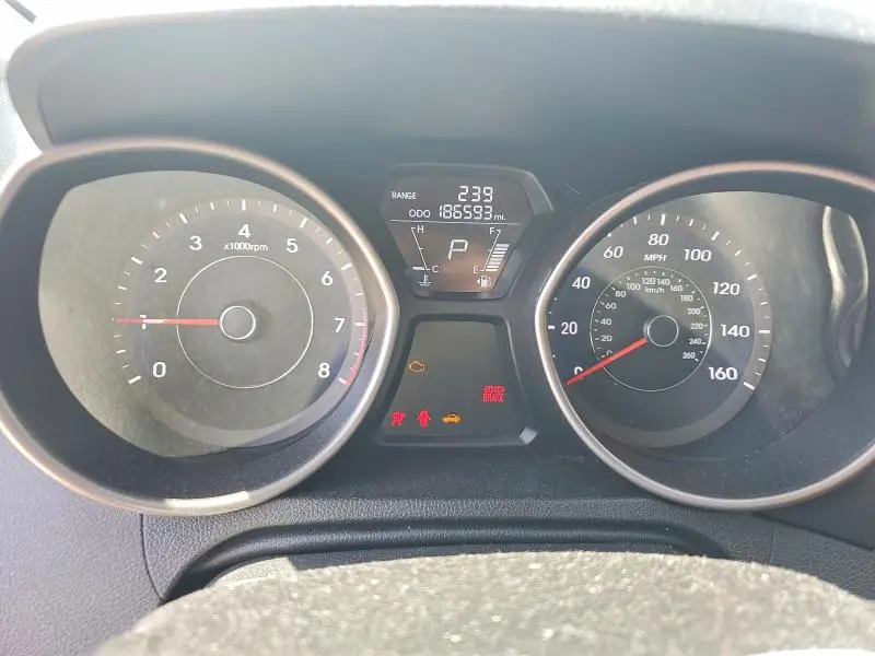 2012 HYUNDAI ELANTRA LIMITED  